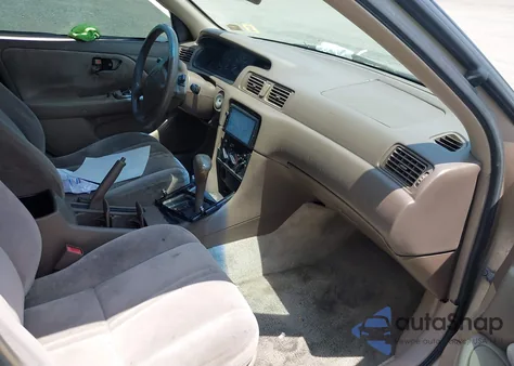 1998 Toyota Camry Le from USA, damaged, VIN 4T1BG22K8WU280178